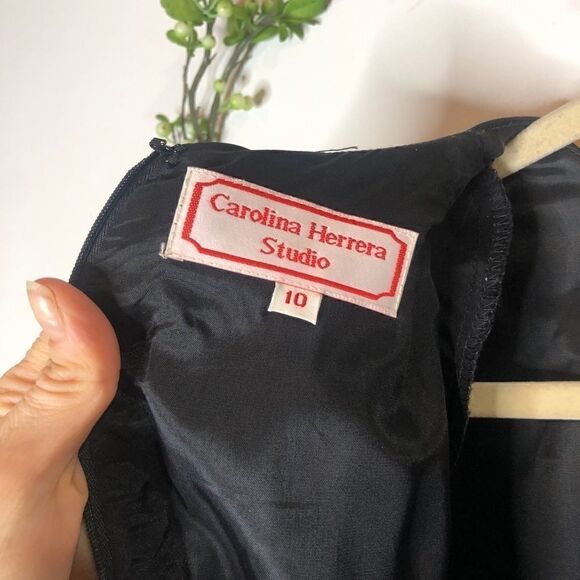 Carolina Herrera Vintage Black Sheath Dress - Picture 9 of 11